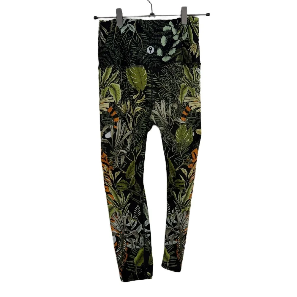 Yoga Democracy Leggings Womens XS Black Green Tiger Jungle Botanical Print Capri - Picture 5 of 9